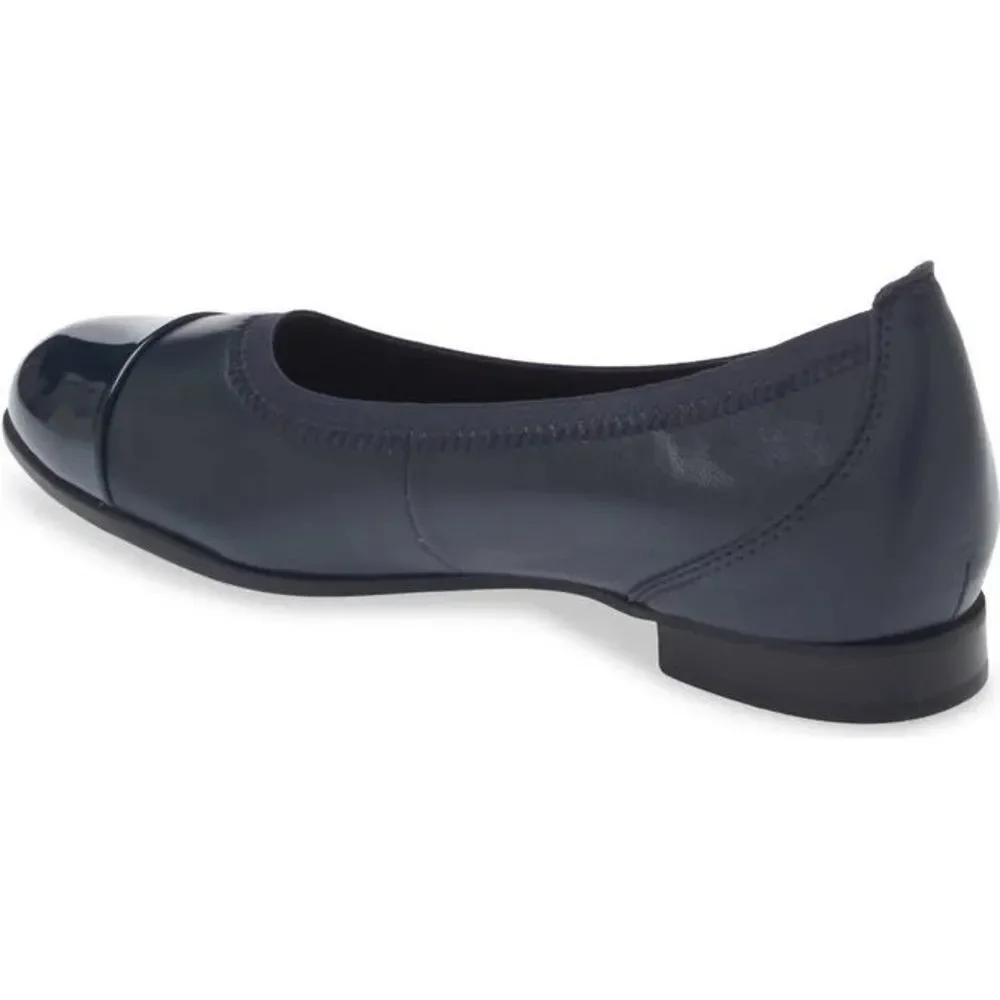 Munro removable cushioned